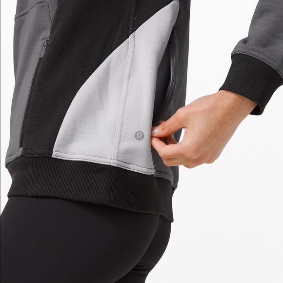 Lululemon All Yours Hoodie *Colourblock - Picture 5 of 7